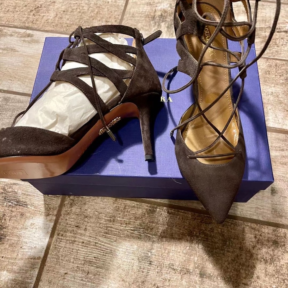 Aquazzura || Suede Lace-Up Pumps